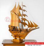 Miniatur Kapal Kayu Jati