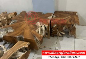 Meja Akar Blok Kotak