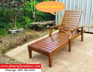 Kursi Rebahan Kolam Renang